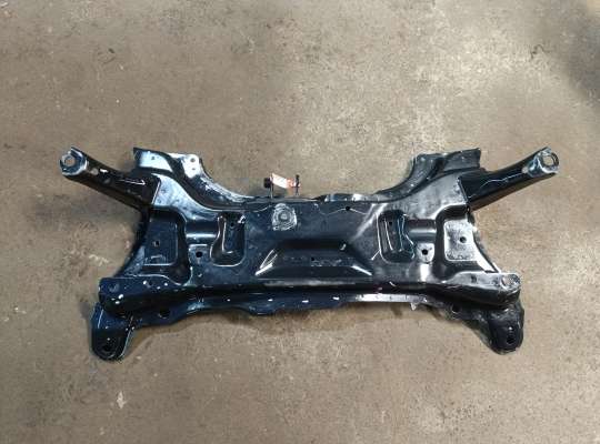 купить Балка подвески передняя (Подрамник) на Toyota Yaris P9