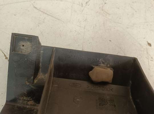 купить Кронштейн бампера на Ford Focus I