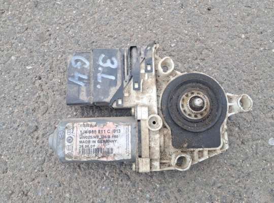 купить Моторчик стеклоподъемника на Volkswagen Golf IV (1J)