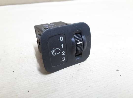 Кнопка корректора фар HD00131 на Honda Accord V (CC7, CD, CE, CF)