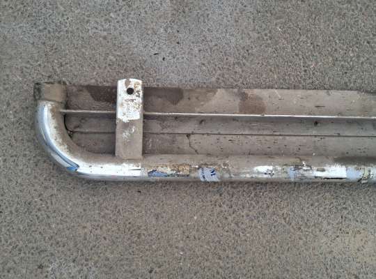 Подножка порога на Hyundai Galloper II