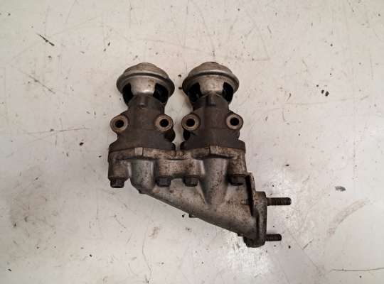 Клапан рециркуляции газов (EGR) IZ27052 на Opel Monterey A