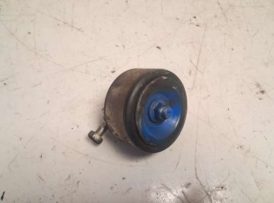 Натяжитель ремня NS879669 на Nissan Juke
