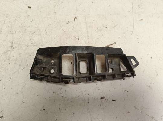 купить Кронштейн бампера на Volkswagen Touareg II (7P)