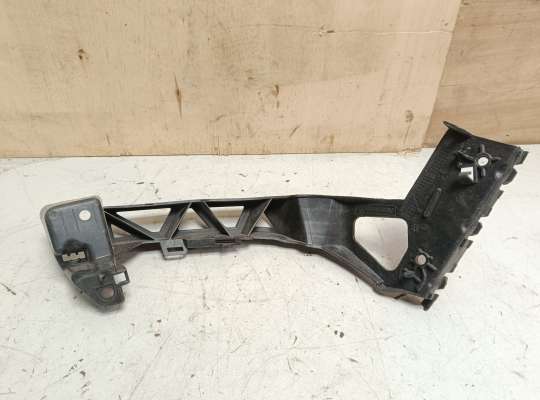 купить Кронштейн бампера на Peugeot 207