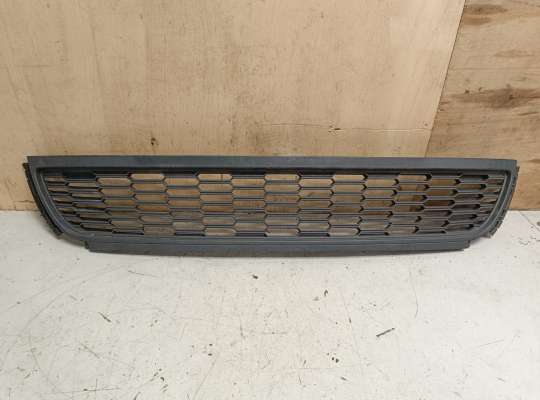 Купить Решетка (заглушка) бампера на Volkswagen Polo Mk5 (6R/6C) Решетка (заглушка) бампера VG2579938 на Volkswagen Polo Mk5 (6R/6C)