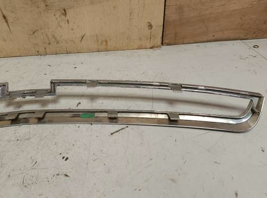 купить Рамка решетки радиатора на Chevrolet Cruze I (J300)