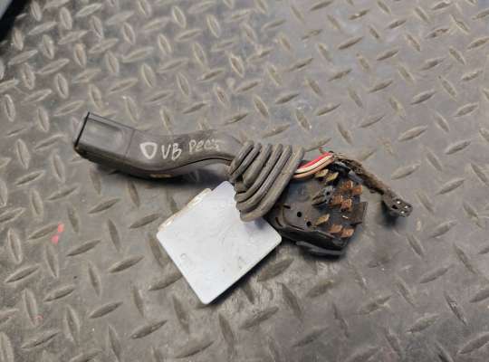 купить Переключатель стеклоочистителей на Opel Vectra B