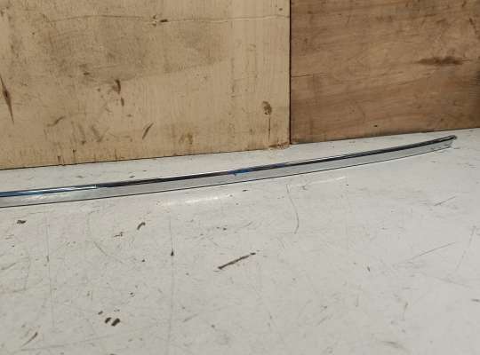 купить Молдинг крышки багажника на Volkswagen Polo Mk5 (6R/6C)