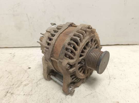 Купить Генератор на Renault Master III Генератор RN1556801 на Renault Master III