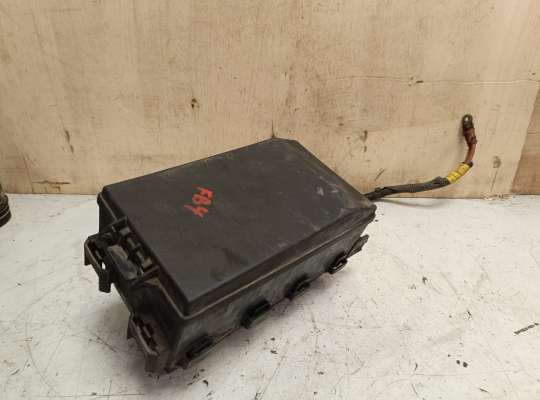 купить Блок предохранителей на Ford Focus I