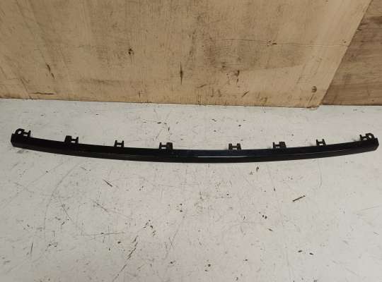 купить Молдинг бампера на Volkswagen Touareg II (7P)