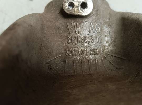 купить Кулак подвески на Volkswagen Passat B6 (3C)