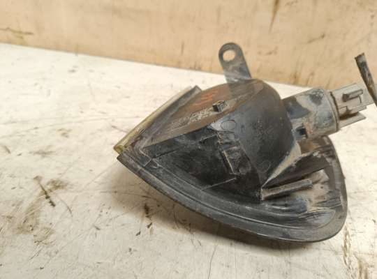 купить Поворотник передний на Opel Frontera B