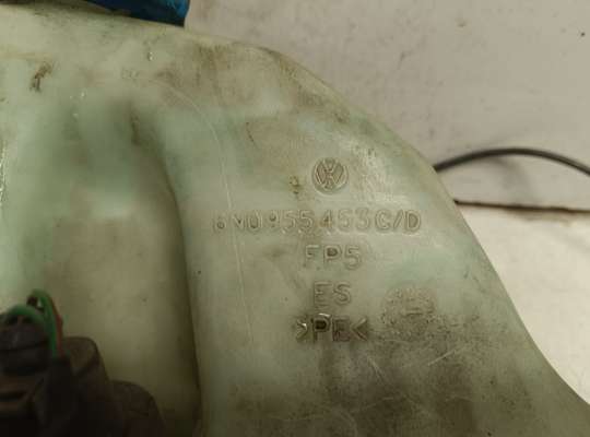 купить Бачок омывателя на Volkswagen Polo Mk3 (6N/6KV)