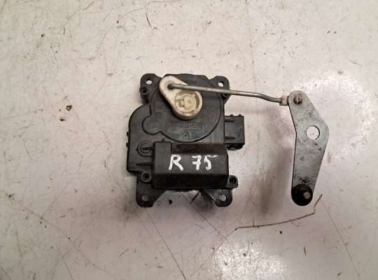 купить Моторчик заслонки печки на Rover 75 RJ