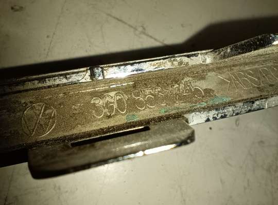 купить Молдинг решетки бампера на Volkswagen Passat B8 (3G)