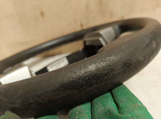 купить Руль на Nissan Note (E11)