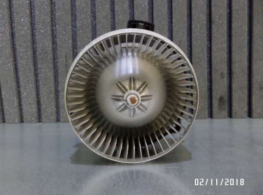 Мотор отопителя на Honda CR-V II (RD_)