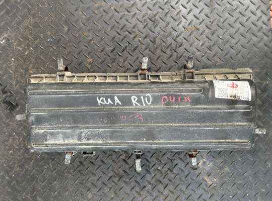 купить Корпус воздушного фильтра на Kia Rio I (DC)