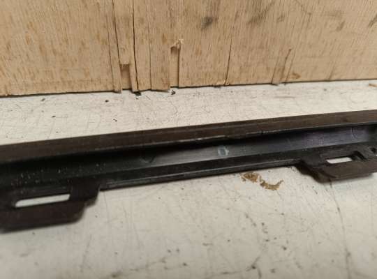 купить Молдинг заднего бампера на Volkswagen Polo Mk5 (6R/6C)