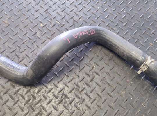 Патрубок (трубка, шланг) FO1247094 на Ford Escape