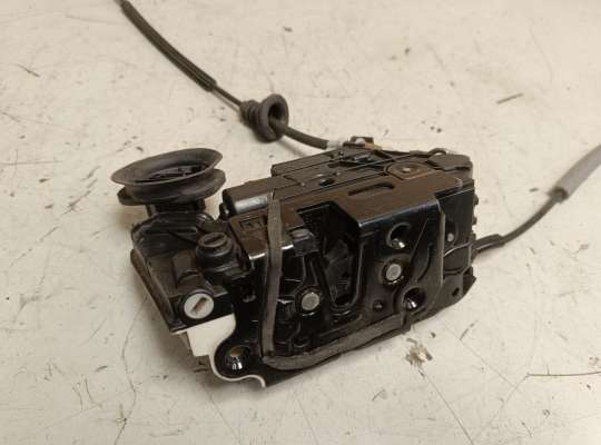 купить Замок боковой двери на Volkswagen Golf VI (5K)