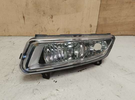 купить Противотуманка на Volkswagen Polo Mk5 (6R/6C)