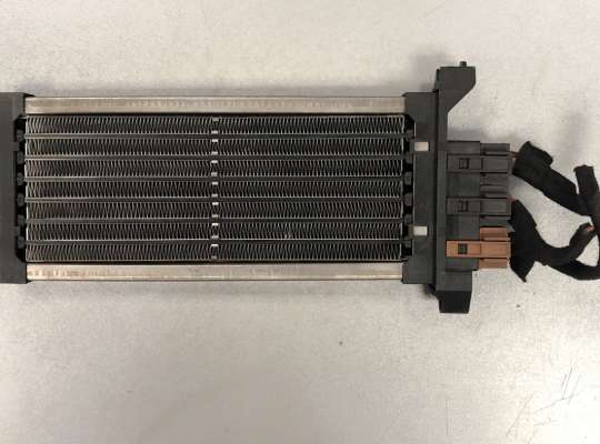 Радиатор отопителя (печки) AU993258 на Audi A6 (C5)