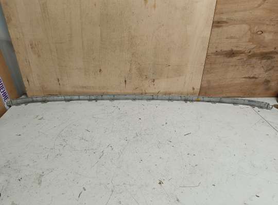 купить Молдинг заднего бампера на Volkswagen Touareg II (7P)