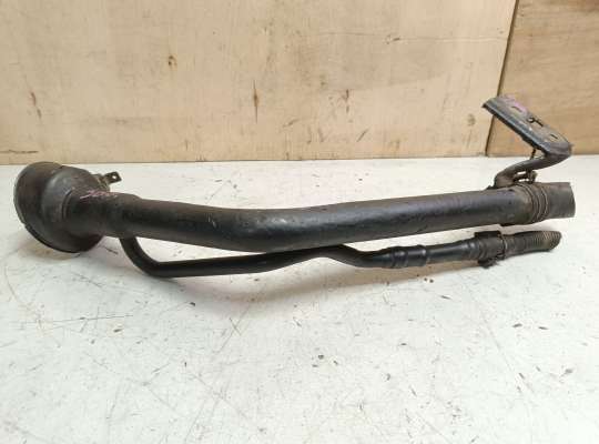 купить Горловина топливного бака на Nissan Note (E11)