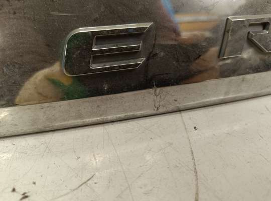 Планка подсветки номера на Toyota Hilux VIII | Fortuner II (AN120/AN130)