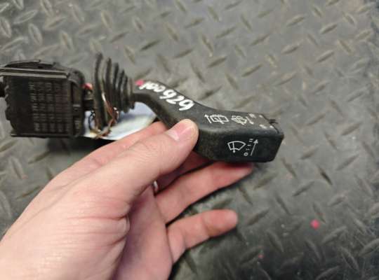 купить Переключатель стеклоочистителей на Opel Vectra B