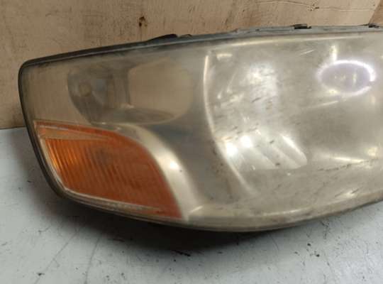Фара передняя на Nissan Serena II C24 (Japan)