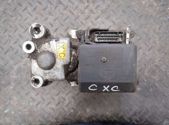 Блок ABS OP1588546 на Opel Omega B