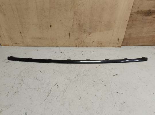 купить Молдинг решетки радиатора на Volkswagen Polo Mk5 (6R/6C)