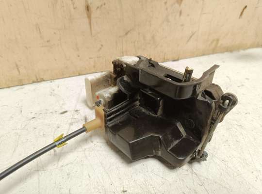 Замок боковой двери на Fiat Palio (178)