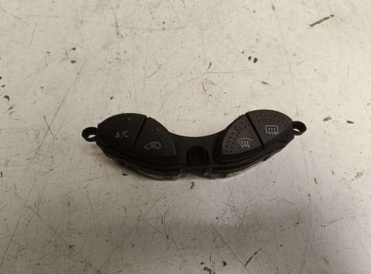 купить Блок кнопок на Ford Focus I