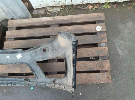 купить Бампер передний на Volkswagen Touareg II (7P)