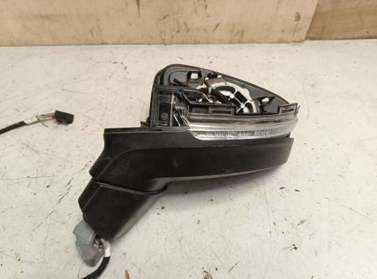 купить Зеркало наружное Volkswagen Touareg 3 на Volkswagen Touareg II (7P)