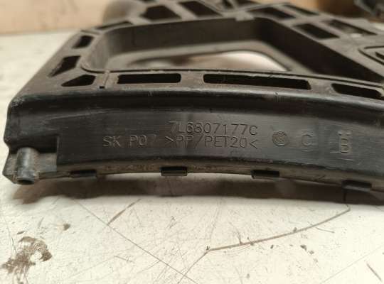 купить Кронштейн бампера на Volkswagen Touareg I (7L)