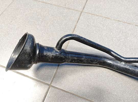 купить Горловина топливного бака на Nissan Note (E11)