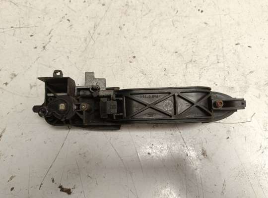 купить Ручка двери наружная на Ford Focus I