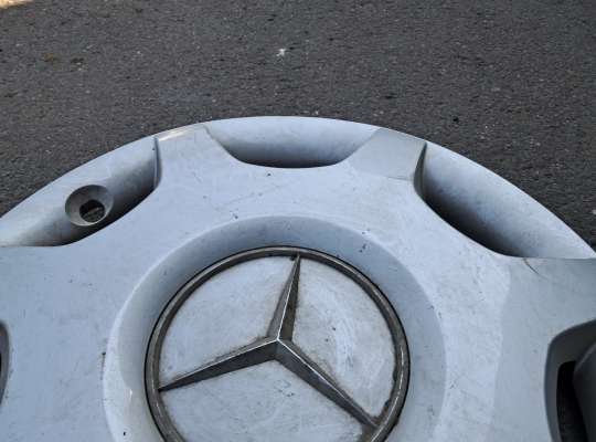 купить Колпак колесный на Mercedes-Benz C (W203)