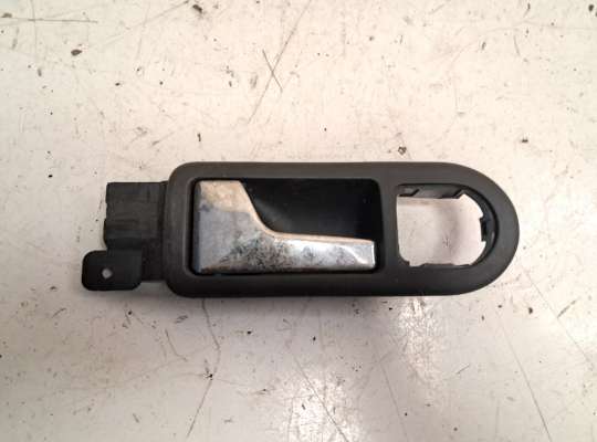 Ручка двери внутренняя VG2525744 на Volkswagen Golf IV (1J)