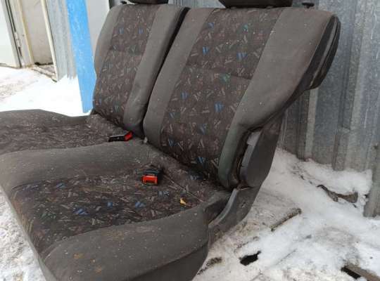 купить Комплект сидений Frontera B Sport на Opel Frontera B