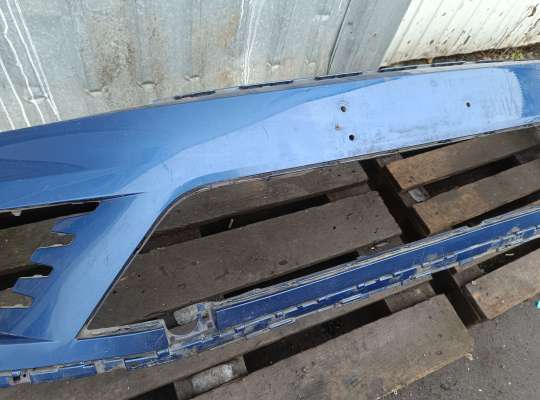 купить Бампер передний на Volkswagen Touareg II (7P)