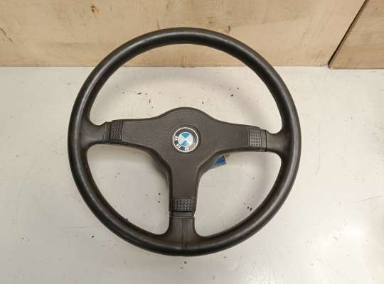 купить Руль M-Tech 1 на BMW 5 (E34)