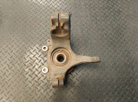 Кулак подвески MZ627894 на Mazda 3 I (BK)