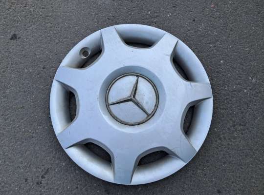 Колпак колесный MB1457283 на Mercedes-Benz C (W203)